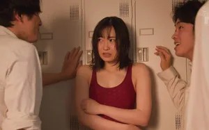 Học sinh nữ có body ngon bị nhóm bạn trong clb bơi lội thông đồng cưỡng bức Học sinh nữ có body ngon bị nhóm bạn trong clb bơi lội thông đồng cưỡng bức