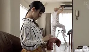 Thiếu thốn, vợ yêu lén lút với tên thợ sửa điều hòa Thiếu thốn, vợ yêu lén lút với tên thợ sửa điều hòa